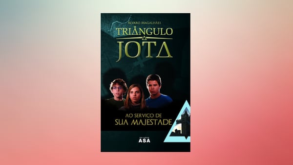 Ao Serviço de Sua Majestade, livro de Álvaro Magalhães